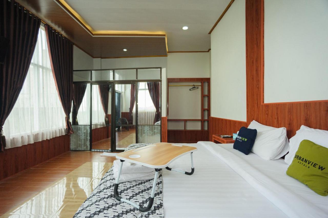 Urbanview Hotel Jib Bandar Lampung By Reddoorz Exterior foto